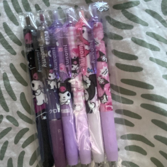 NWT Cute Kuromi Character Gel Pens Set of 6 - Picture 5 of 5
